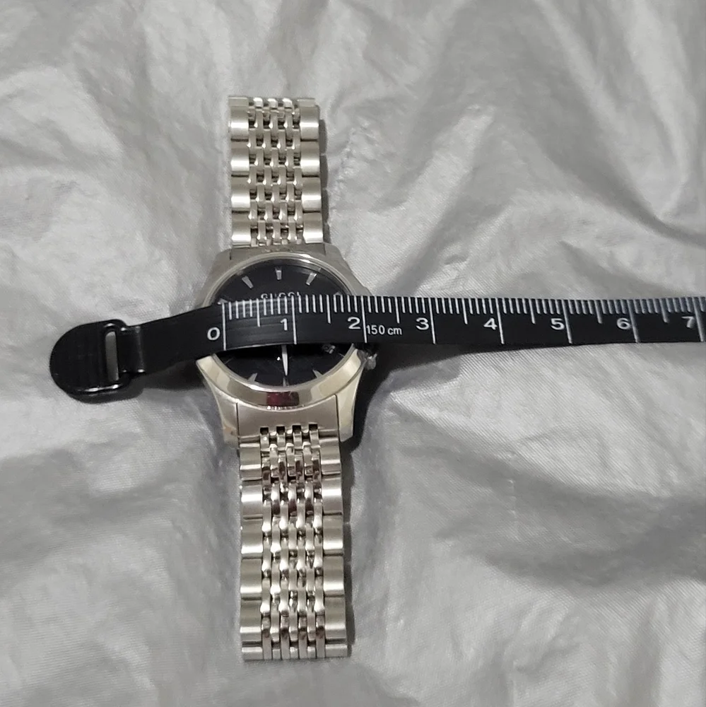 Gucci Women's Silver Stainless Steel Watch